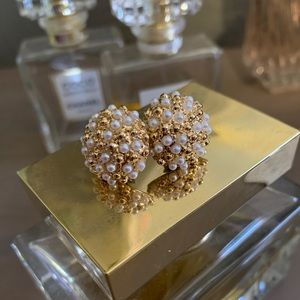 Faux pearl & gold earrings